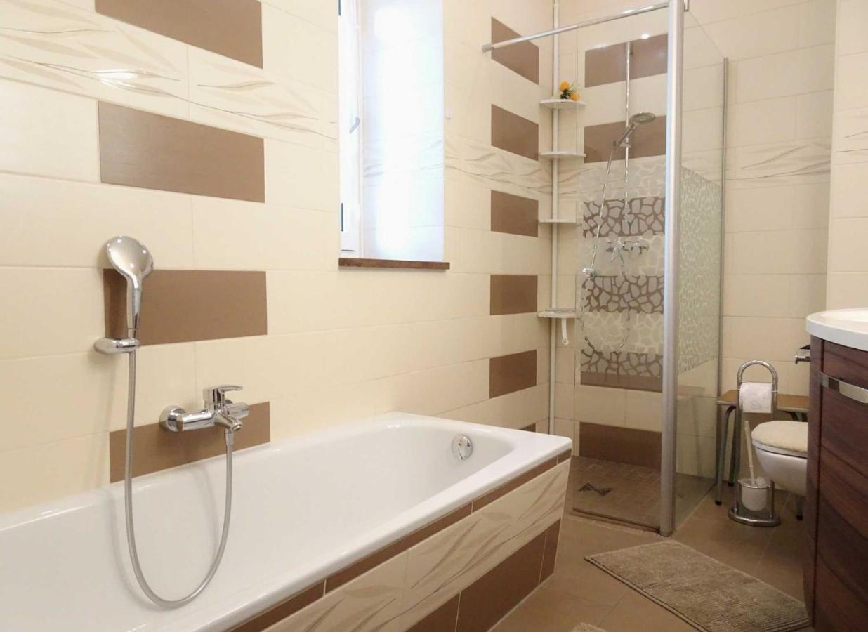 Ferienwohnung Helbig Tatzschwitz Bagian luar foto