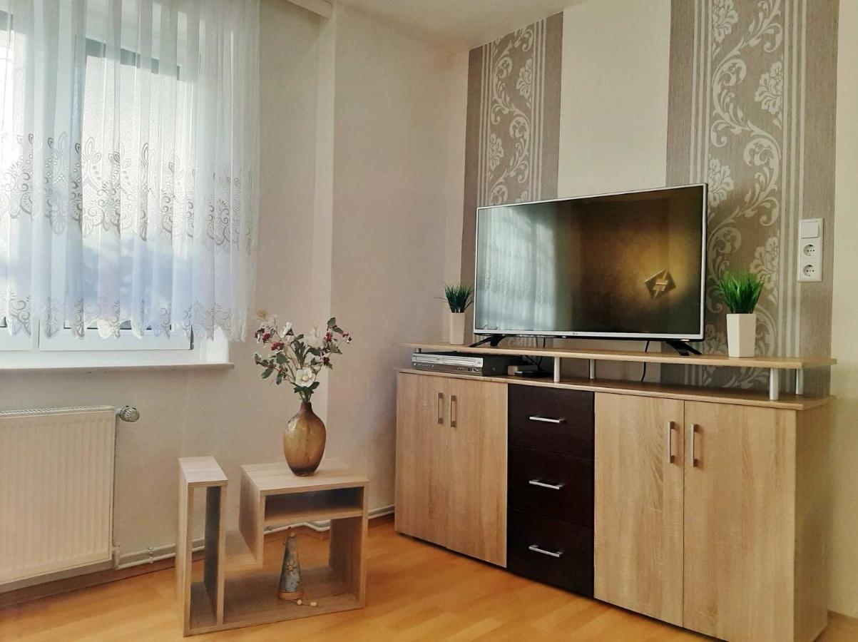 Ferienwohnung Helbig Tatzschwitz Bagian luar foto