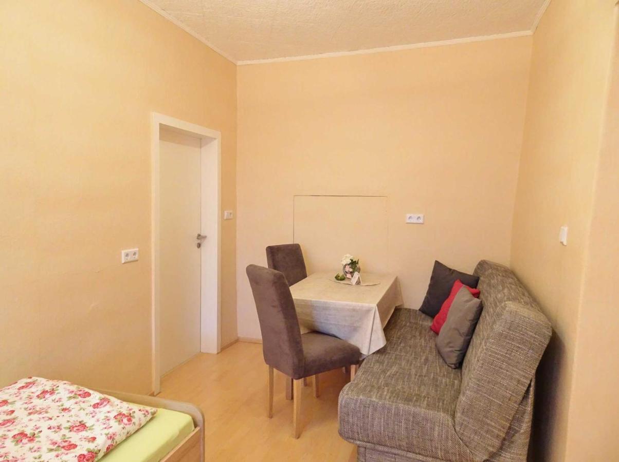 Ferienwohnung Helbig Tatzschwitz Bagian luar foto